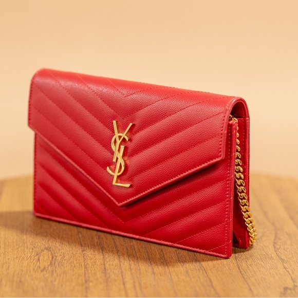 Yves Saint Laurent Red Chevron Leather Clutch - Picture 3 of 9